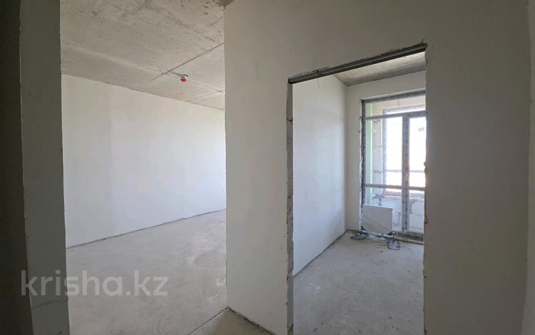 2-комнатная квартира · 48 м² · 17/18 этаж, Е 882 7 за 27.8 млн ₸ в Астане, Нура р-н — фото 36