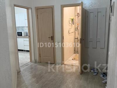 2-комнатная квартира · 61 м² · 1/7 этаж, Рауан 19 — 6мкр -19дом за 19.5 млн ₸ в Жанаозен
