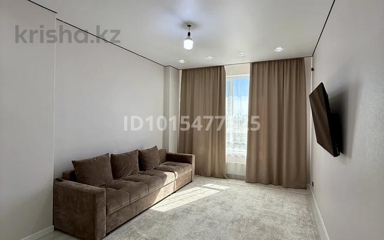 2-комнатная квартира · 65 м² · 4/9 этаж, Казыбек би 41 за 400 000 ₸ в Астане, Нура р-н — фото 2