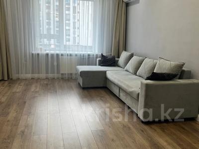 3-бөлмелі пәтер · 100 м² · 4/9 қабат ай сайын, Толе би 63, бағасы: 600 000 〒 в Астане, Есильский р-н