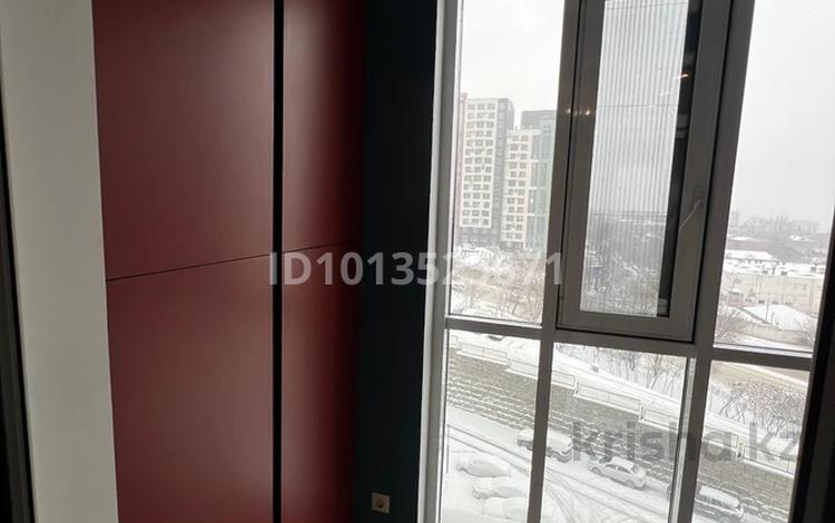 2-бөлмелі пәтер · 73 м² · 6/12 қабат, Сейфуллина 574/1 к3, бағасы: 105 млн ₸ в Алматы, Бостандыкский р-н — фото 2