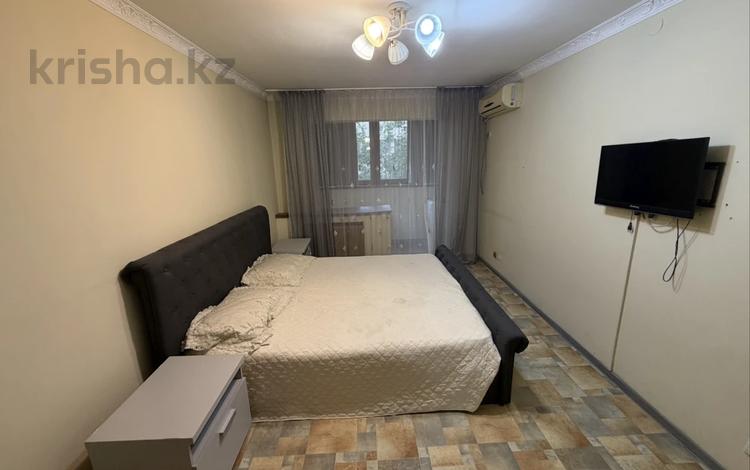 2-комнатная квартира · 42 м² · 5/5 этаж, Тулебаева 39 за 280 000 ₸ в Алматы — фото 2