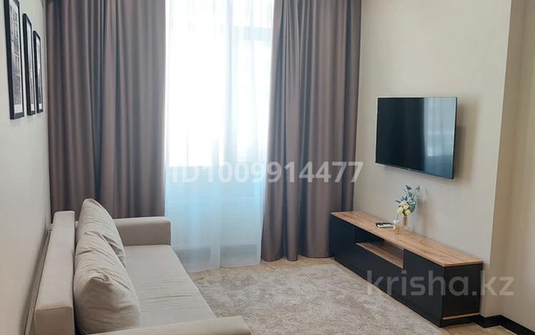 1-комнатная квартира · 42 м² · 3/15 этаж, мкр Уркер, Толе би 16 за 270 000 ₸ в Астане, Нура р-н — фото 2