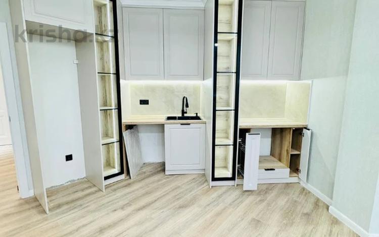4-бөлмелі пәтер · 110 м² · 12 қабат, Азильхан Нуршаихов, 6/1, бағасы: 43.5 млн ₸ в Астане, Нура р-н — фото 8