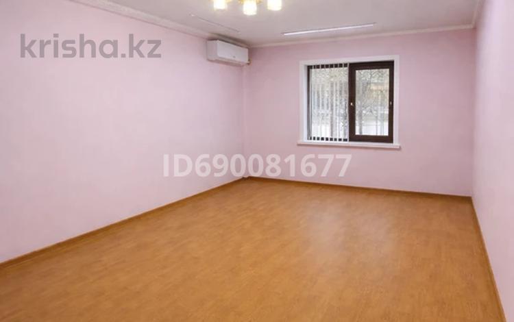 Свободное назначение · 16 м² за 150 000 〒 в Астане, р-н Байконур — фото 2