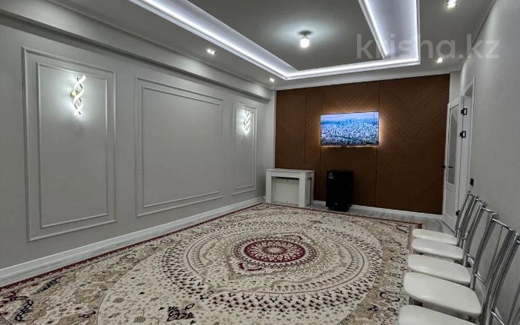 2-комнатная квартира · 72 м² · 5/10 этаж, Абулхаир Хана за 34 млн ₸ в Западно-Казахстанской обл. — фото 2