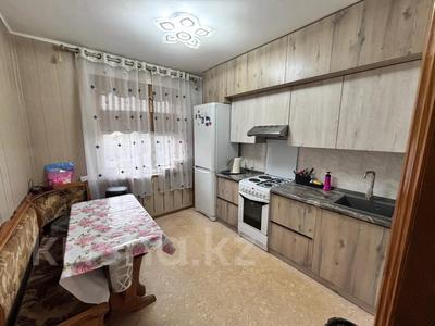3-бөлмелі пәтер · 64 м² · 1/5 қабат, Голубые пруды ш/а. — Голубые пруды, Карла Макрса, бағасы: 22.8 млн ₸ в Караганде, Алихана Бокейханова р-н