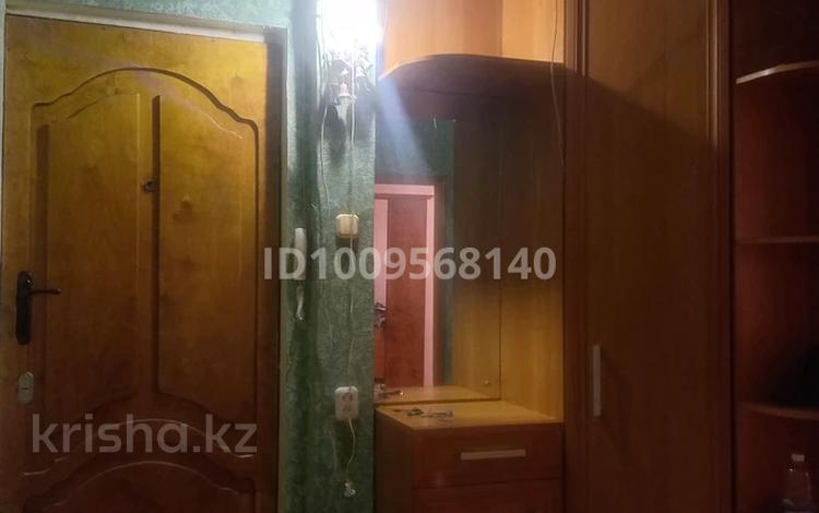 3-комнатная квартира · 60 м² · 5/5 этаж, Ескалиева 186 кв 15 — пересекает улица Маншук Маметова за 18 млн ₸ в Уральске — фото 2