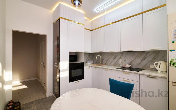 3-комнатная квартира · 92 м² · 1/10 этаж, Култегин за 55 млн ₸ в Астане, Нура р-н — фото 13