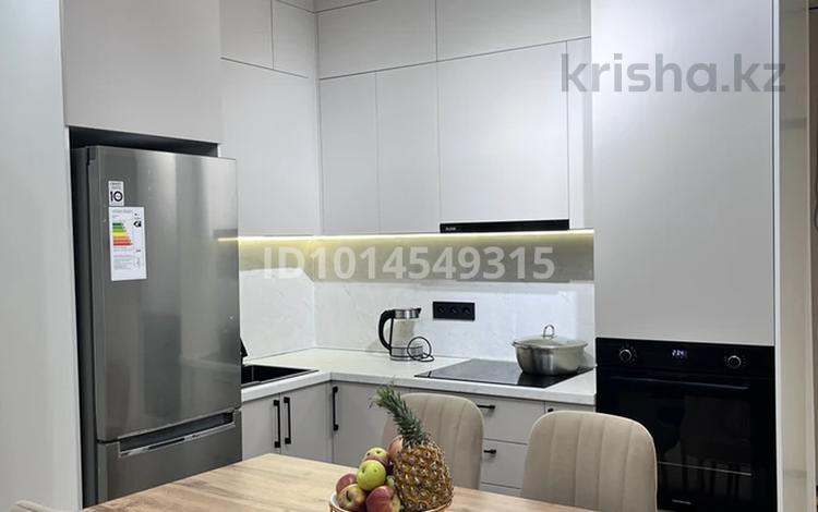 2-комнатная квартира · 53 м² · 10/18 этаж, Утепова 31 — Розывакиева Утепова за 400 000 ₸ в Алматы, Бостандыкский р-н — фото 2