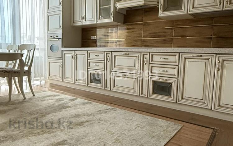 3-комнатная квартира · 120 м² · 10/16 этаж, Аль-Фараби 53 — уг.ул Маркова за 105 млн ₸ в Алматы, Бостандыкский р-н — фото 2