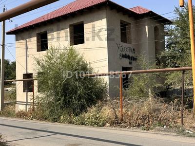 Отдельный дом · 6 комнат · 250 м² · 6 сот., Атшабарова 105 за 52 млн ₸ в Коксай (пути Ильича)