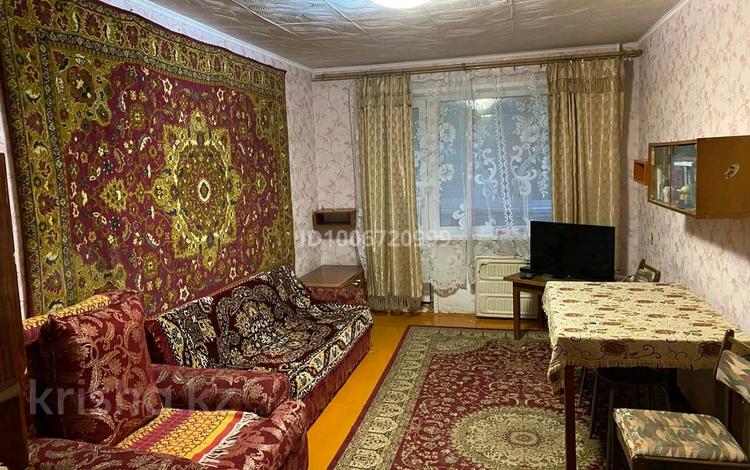 2-комнатная квартира · 46 м² · 2/5 этаж, Шухова 2 — 20 микрараён за 15.2 млн ₸ в Петропавловске — фото 2