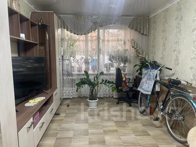 2-бөлмелі пәтер · 49.8 м² · 1/5 қабат, Набережная 47, бағасы: 12.5 млн ₸ в Аксу