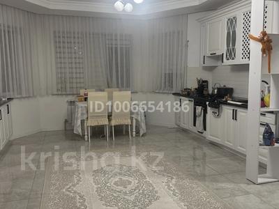 Отдельный дом · 4 комнаты · 130 м² · 5 сот., Мкр Южный 19 квартал 419 за 45 млн ₸ в Каскелене