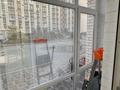 3-бөлмелі пәтер · 95 м² · 1/10 қабат, Юго-Восток ш/а., микрорайон Байкена Ашимова 21А, бағасы: 57 млн ₸ в Караганде, Казыбек би р-н — фото 4