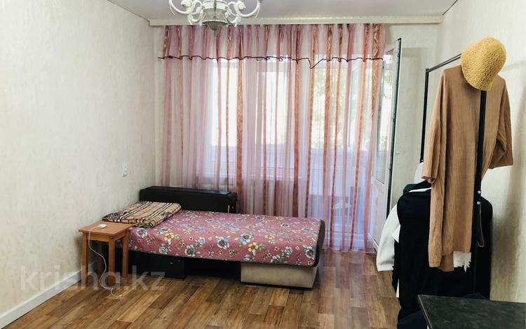 1-бөлмелі пәтер · 32 м² · 3/5 қабат, Менделеева 11 — Магазин Адил, бағасы: 15 млн ₸ в Аскара Токпанова (Казцик) — фото 2