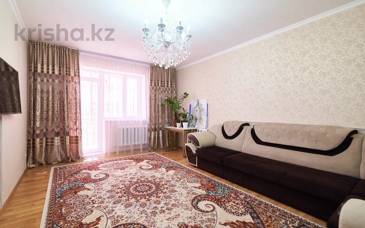 3-комнатная квартира · 82.3 м² · 8/9 этаж, Айтматова 31а за 42 млн ₸ в Астане, Нура р-н — фото 2