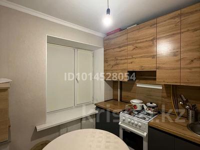 2-бөлмелі пәтер · 41.8 м² · 4/5 қабат, Жаманкулов 6, корпус1 — Темір жол вокзалы, Темір жол колледжі, Денсаулық клиникасы, бағасы: 12.5 млн ₸ в Актобе, мкр. Сельмаш