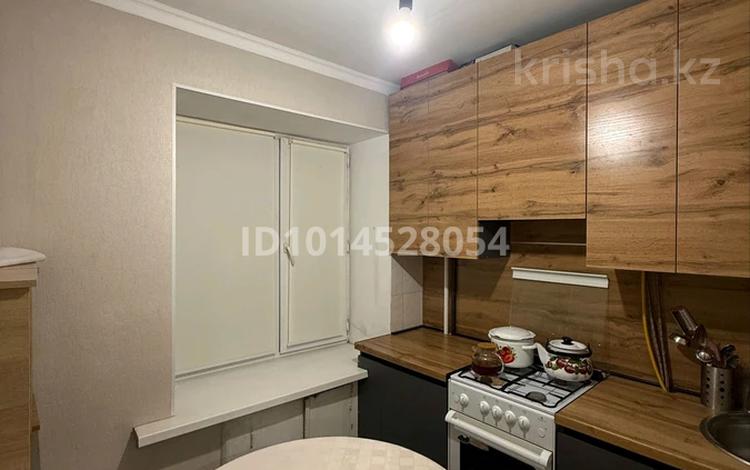 2-комнатная квартира · 41.8 м² · 4/5 этаж, Жаманкулов 6, корпус1 — Темір жол вокзалы, Темір жол колледжі, Денсаулық клиникасы за 12.5 млн ₸ в Актобе, мкр. Сельмаш — фото 2