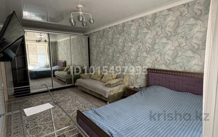 1-комнатная квартира · 34 м² · 1/5 этаж, Синицына 5 — 11 школа за 16 млн ₸ в Семее — фото 2