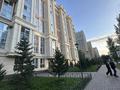 3-бөлмелі пәтер · 110 м² · 2/8 қабат, Кабанбай батыра 9/3, бағасы: 97 млн ₸ в Астане, Нура р-н — фото 2