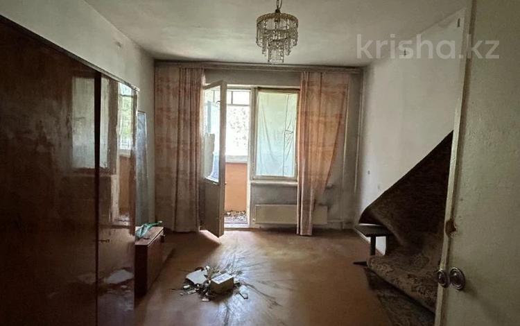 3-бөлмелі пәтер · 56 м² · 4/4 қабат, мкр №8, бағасы: 27 млн ₸ в Алматы, Ауэзовский р-н — фото 4