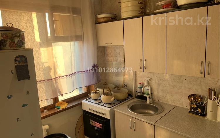 2-комнатная квартира · 46 м² · 5/5 этаж, мкр 5, Тургенева 92 — Очаг,Аманат,Атлант,Цон,парк Абая за 16 млн ₸ в Актобе — фото 2
