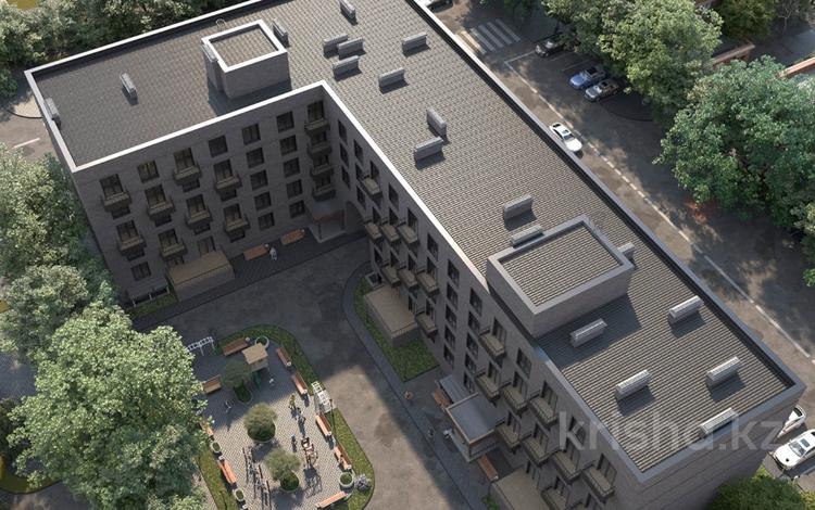 3-комнатная квартира · 105.46 м², Казыбек би р-н за ~ 34.8 млн 〒 в Караганде — фото 13