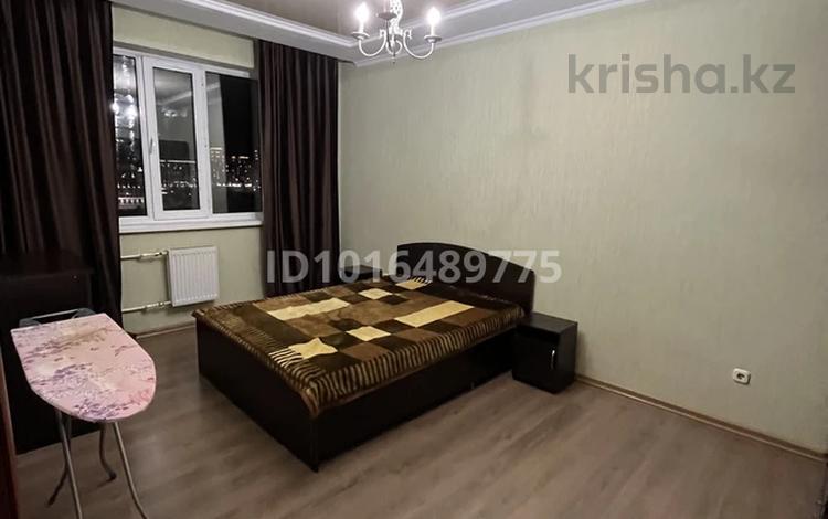 2-комнатная квартира · 60 м² · 9/11 этаж, Сарыарқа ,19 7 — Сары -арқа ,19 блок 7 за 200 000 ₸ в Караганде, Казыбек би р-н — фото 2