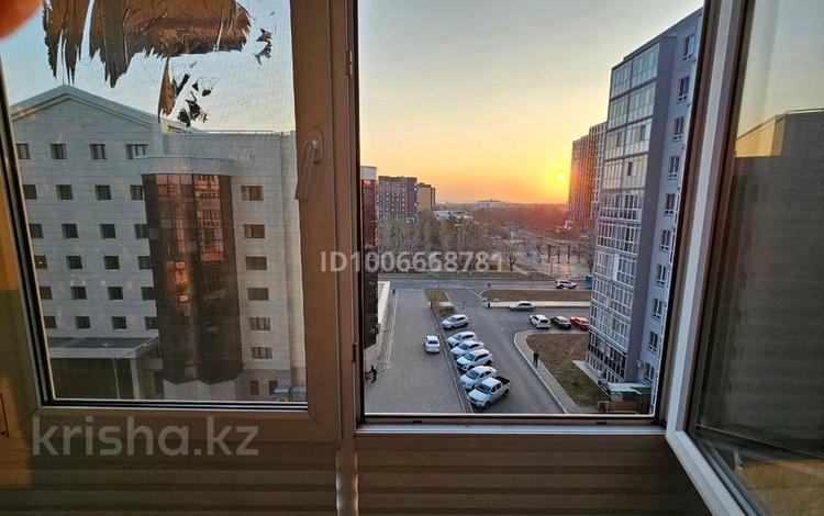 1-бөлмелі пәтер · 41 м² · 6/10 қабат, мкр Юго-Восток, Проспект Строителей 33/1 — Строителей - Шахтеров, бағасы: 170 000 ₸ в Караганде, Казыбек би р-н — фото 2