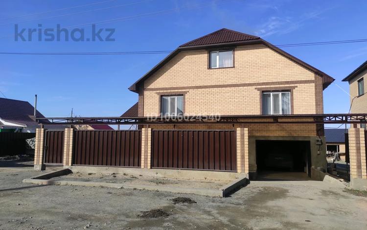 Отдельный дом · 6 комнат · 280 м² · 8 сот., Аккайын — Жениса за 50 млн 〒 в Кокшетау — фото 2