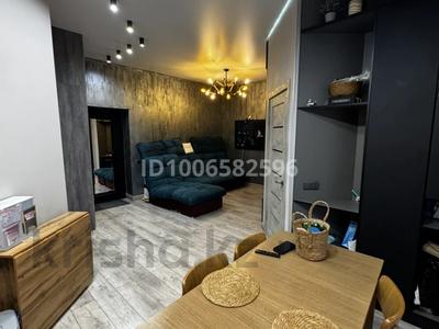 2-комнатная квартира · 43 м² · 3/3 этаж, мкр Кунгей Ондасынова 8 за 22.9 млн 〒 в Караганде, Казыбек би р-н