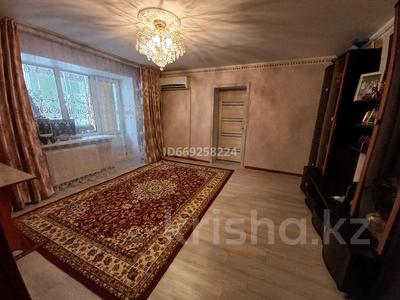 3-комнатная квартира, 70 м², 2/5 этаж, Назарбаева 160 за 23 млн 〒 в Уральске