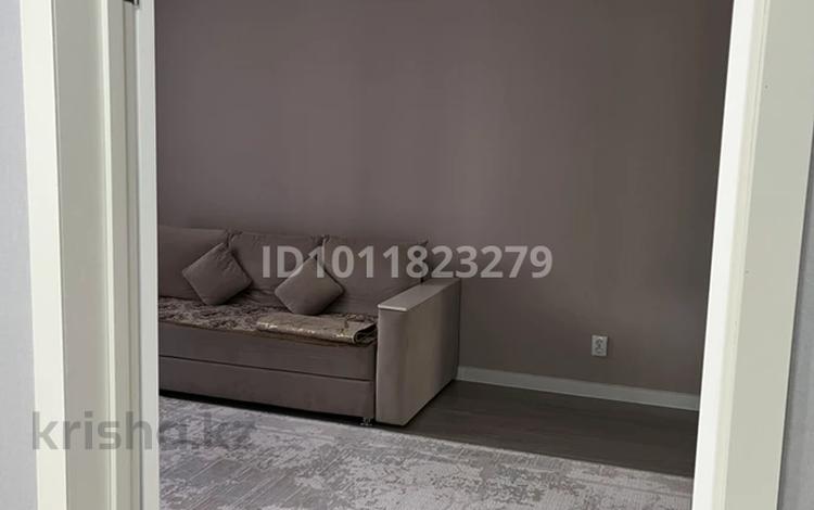 1-комнатная квартира · 39 м² · 3/9 этаж, Базовая 4/5 за 23 млн ₸ в Усть-Каменогорске — фото 2