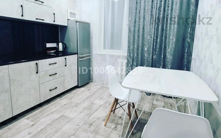 1-бөлмелі пәтер · 41 м² · 2/9 қабат, мкр Юго-Восток, Мкр Юго-Восток, мкр Степной 4 25 — Гулдер1, бағасы: 21 млн ₸ в Караганде, Казыбек би р-н — фото 2