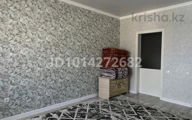 3-бөлмелі пәтер · 80 м² · 3/3 қабат, Ескі аэропорт ш/а., Бисена Жумагалиева 17, бағасы: 42 млн ₸ в Уральске, мкр Старый Аэропорт — фото 2