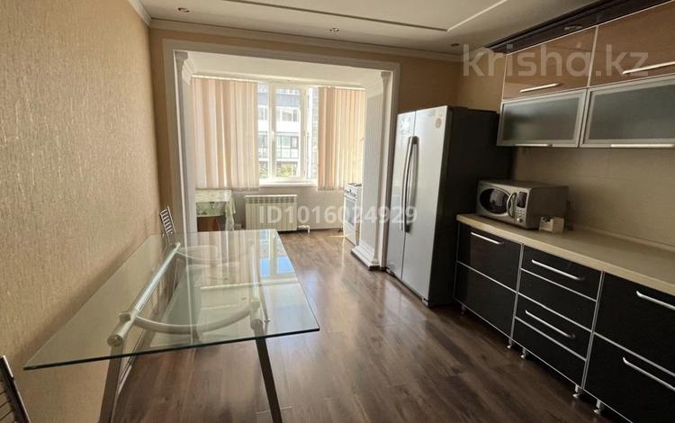 3-бөлмелі пәтер · 96 м² · 3/6 қабат, 68 квартал, бағасы: 250 000 ₸ в Темиртау — фото 2