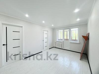 3-комнатная квартира, 50 м², 4/5 этаж, пр. Металлургов за 9 млн 〒 в Темиртау