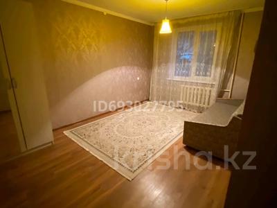 4-бөлмелі пәтер, 71 м², 1/5 қабат ай сайын, мкр Центральный, Махамбета 114б 114 — Остановка Светлана, Драмтеатр, бағасы: 140 000 〒 в Атырау, мкр Центральный