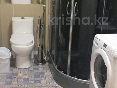 1-комнатная квартира · 52 м² · 4/16 этаж, мкр Орбита-1, Навои 208/8 — Торайгырова за 18 000 〒 в Алматы, Бостандыкский р-н