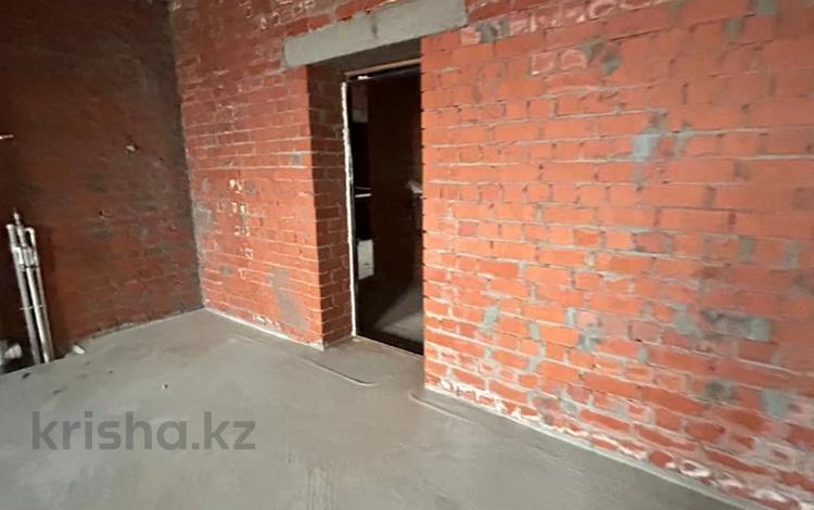 1-комнатная квартира · 43.1 м² · 10/10 этаж, Луначарского 49 за 12.8 млн 〒 в Павлодаре — фото 2