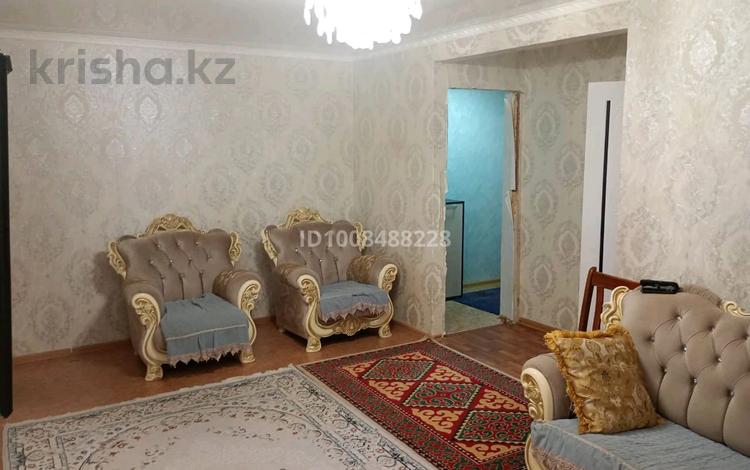 3-комнатная квартира · 58.8 м² · 3/5 этаж, Маншук маметова 4 — Ауэзова за 12.5 млн ₸ в Аксу — фото 2