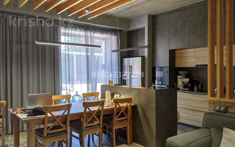 3-комнатная квартира · 140 м² · 1/2 этаж, сарсекова 49 за 85 млн ₸ в Караганде, Казыбек би р-н — фото 2