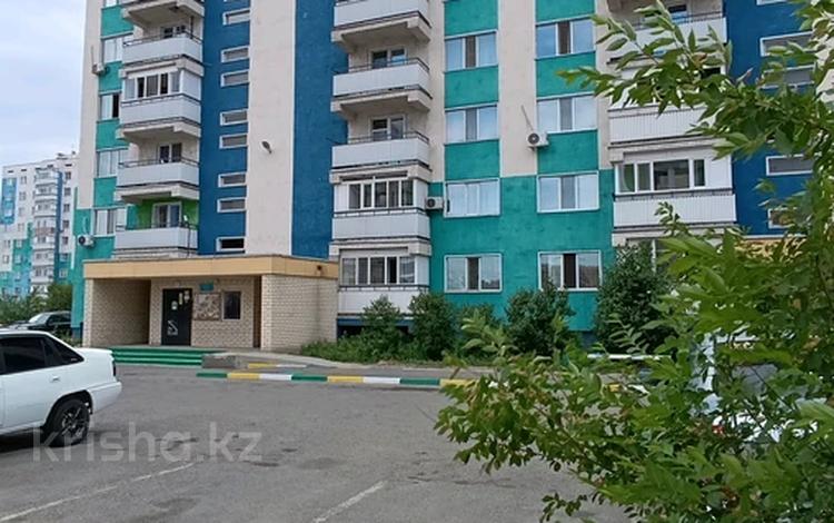 2-бөлмелі пәтер · 54 м² · 2/9 қабат, Карагайлы 23, бағасы: 20.9 млн ₸ в Семее — фото 2