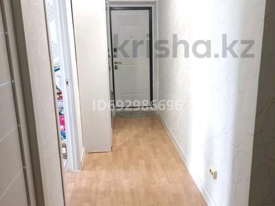 2-комнатная квартира, 54 м², 4/5 этаж, мкр Асар за 25 млн 〒 в Шымкенте, Каратауский р-н
