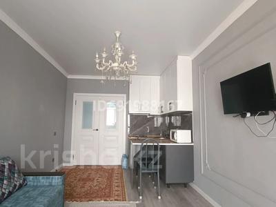 1-бөлмелі пәтер, 28 м², 5/10 қабат ай сайын, Сейфуллина 51, бағасы: 180 000 〒 в Алматы, Турксибский р-н