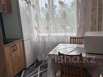 2-бөлмелі пәтер · 55 м² · 4/5 қабат, Каржабайулы 243, бағасы: 170 000 〒 в Семее