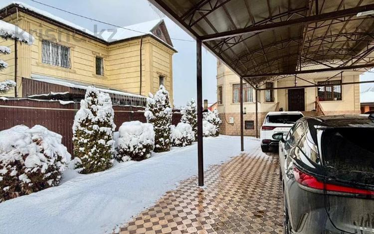 Отдельный дом · 6 комнат · 400 м² · 11 сот., мкр Калкаман-2, Аспандиярова 67А — Калкаман 2 за 235 млн ₸ в Алматы, Наурызбайский р-н — фото 9