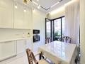 4-комнатная квартира · 170 м² · 1/3 этаж, Кажымукана 109 — Кажымукана Искендерова за 320 млн ₸ в Алматы, Медеуский р-н